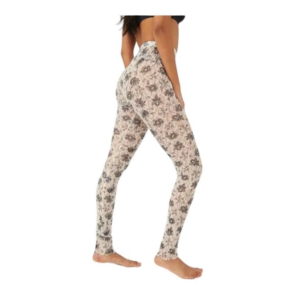 Free People Layered in Lace Ivory Combo Leggings NWT - Picture 3 of 6